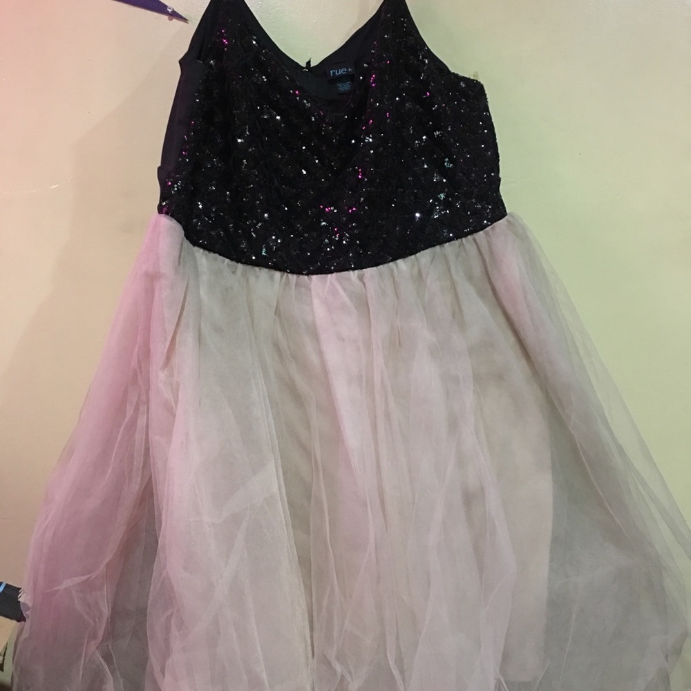 Sequined diamond party dress
